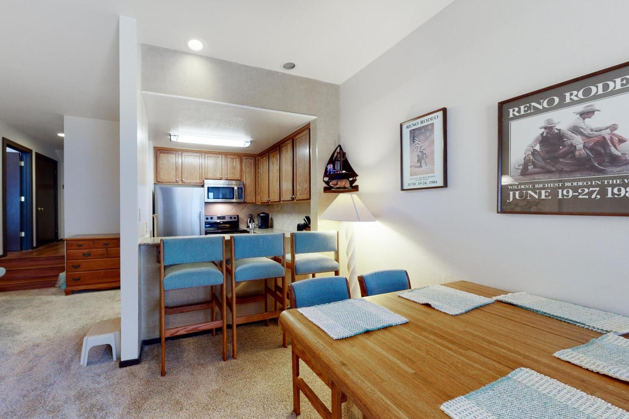Tahome & Tahoe Place Incline Village Rum bild
